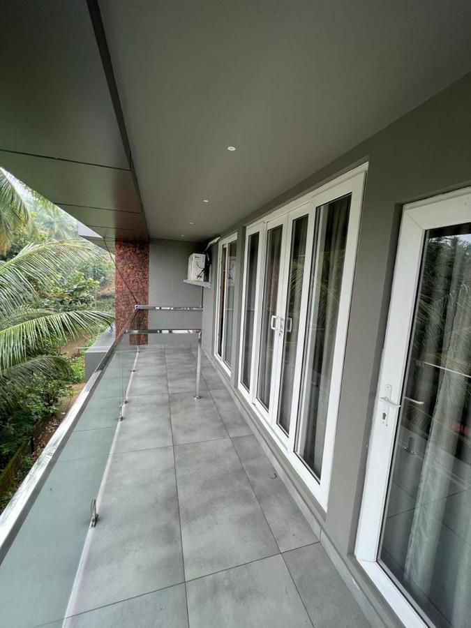 Bbc Luxury Apartments Perintalmanna Exterior photo