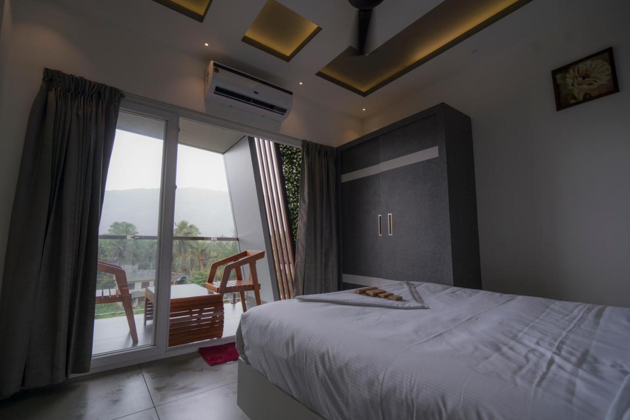 Bbc Luxury Apartments Perintalmanna Exterior photo
