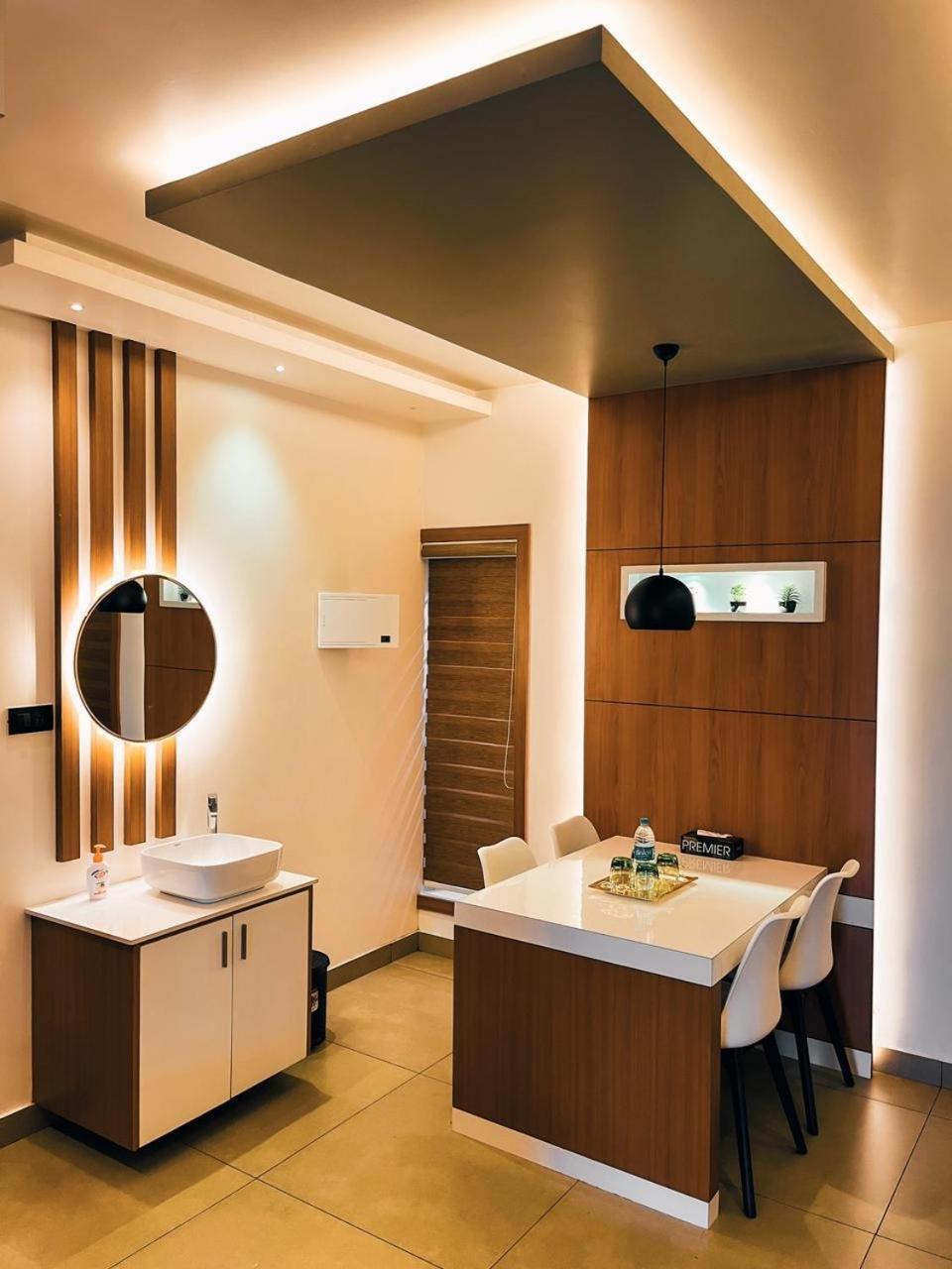 Bbc Luxury Apartments Perintalmanna Exterior photo